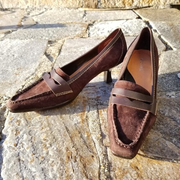 NEW Aerosoles Sleekend Suede Loafer Pumps Heels - Picture 1 of 13